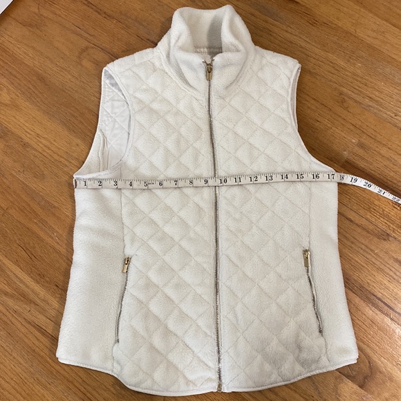 Abercrombie & Fitch Fleece Vest - Picture 6 of 12